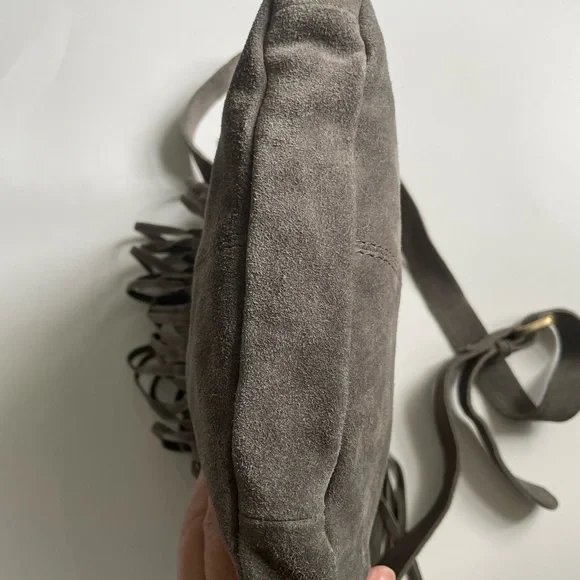 EARTHBOUND Gray Bohemian Festival Shoulder Bag with Fringe Zipper Closure - Picture 3 of 9